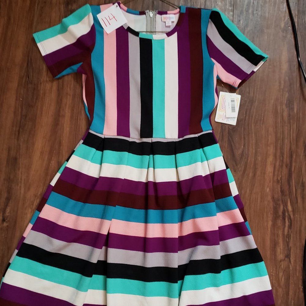 NEW - LulaRoe - Amelia Dress - Medium-Purple/pink